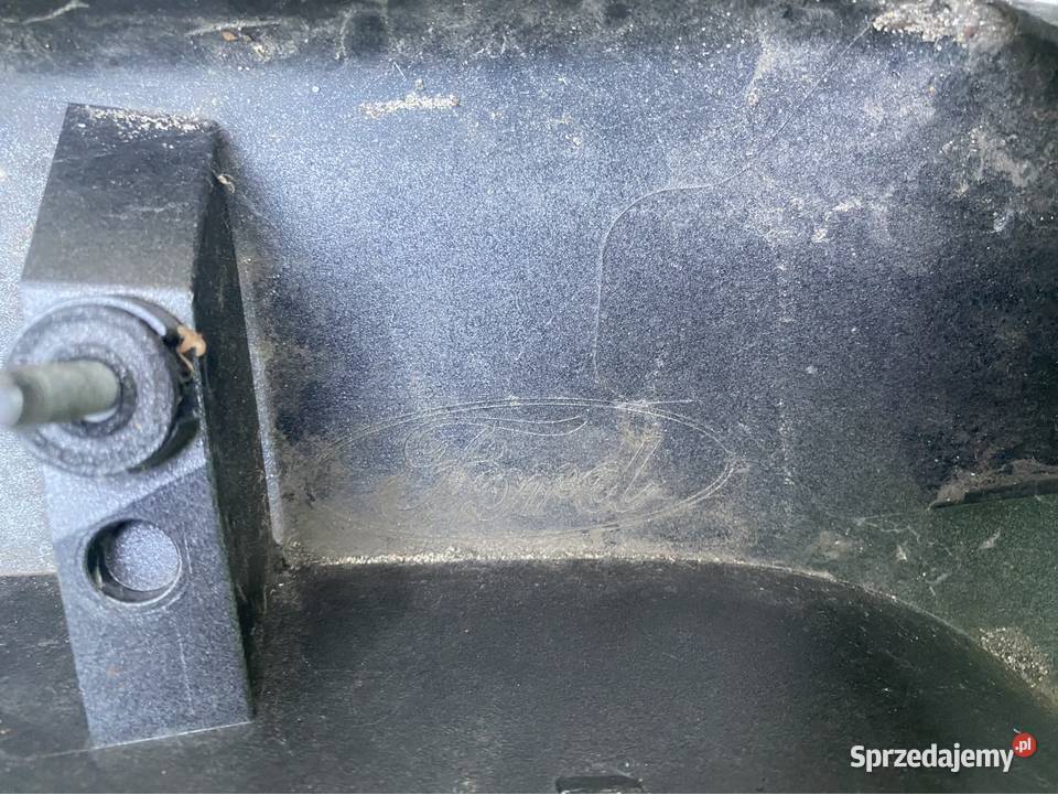 Blenda klapy tyl Ford Kuga mk2 Lift