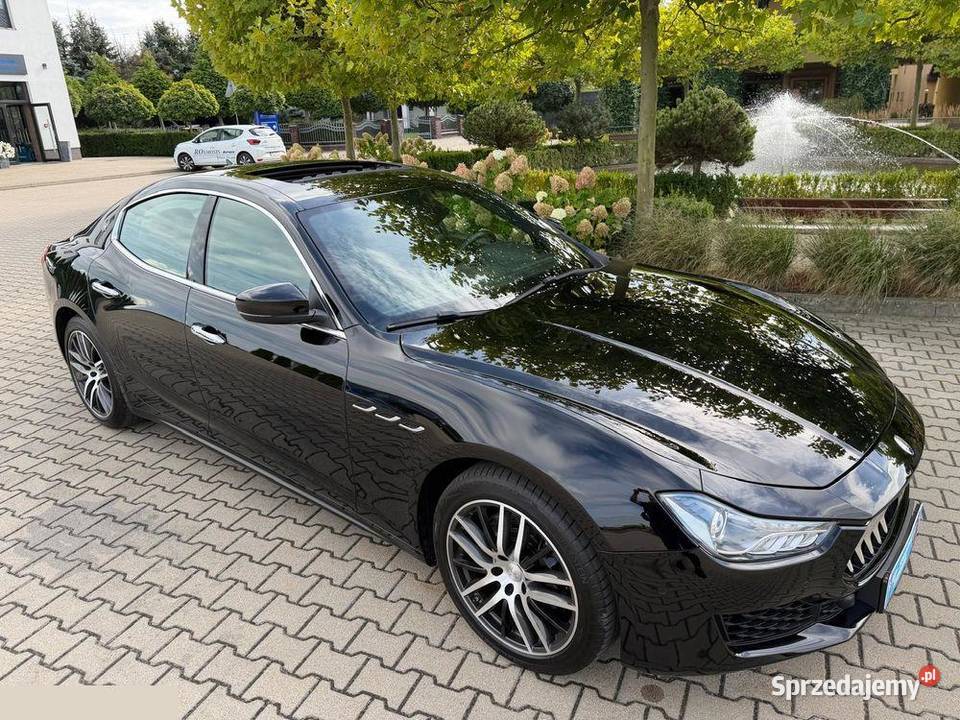 Maserati Ghibli GranSport30 benzyna 350 2018r 2979cm3 Krotoszyn