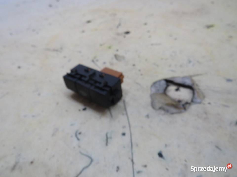 PRZYCISK PRZYCISKI ALARMU PEUGEOT 308 T9 lubelskie