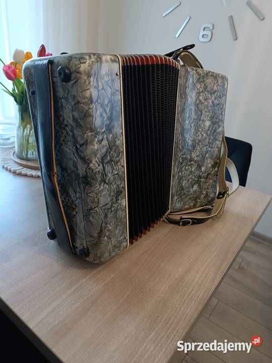 Akordeon victoria 80 basów Ropczyce