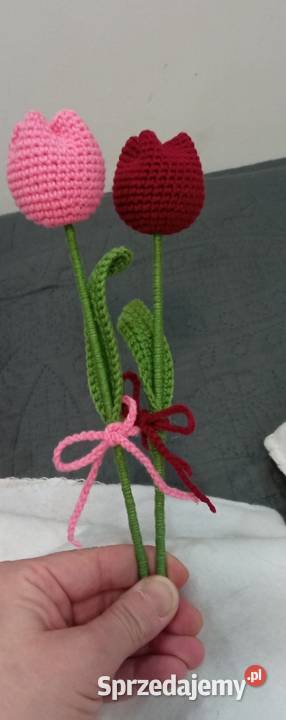 Tulipany wykonane na szydełku sprzedam