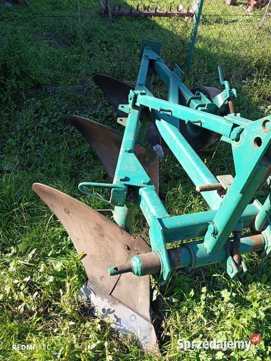 Pług Grudziądz3 skibowy nieuszkodzony Łętkowice