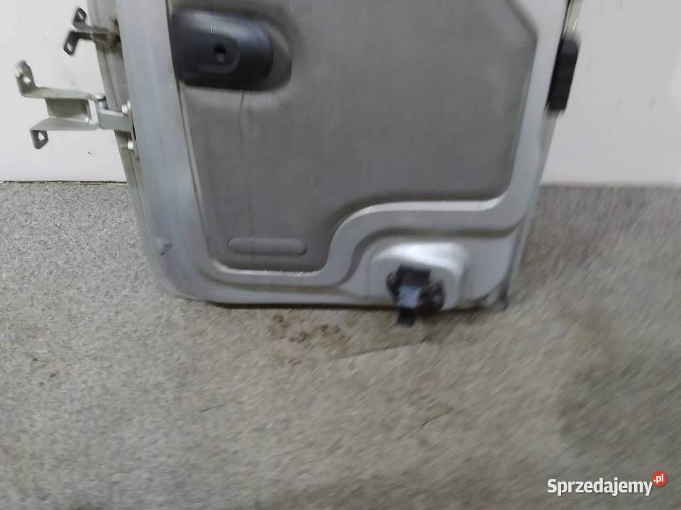 DRZWI TYŁ SKRZYDEŁKO PRAWE Renault Kangoo I