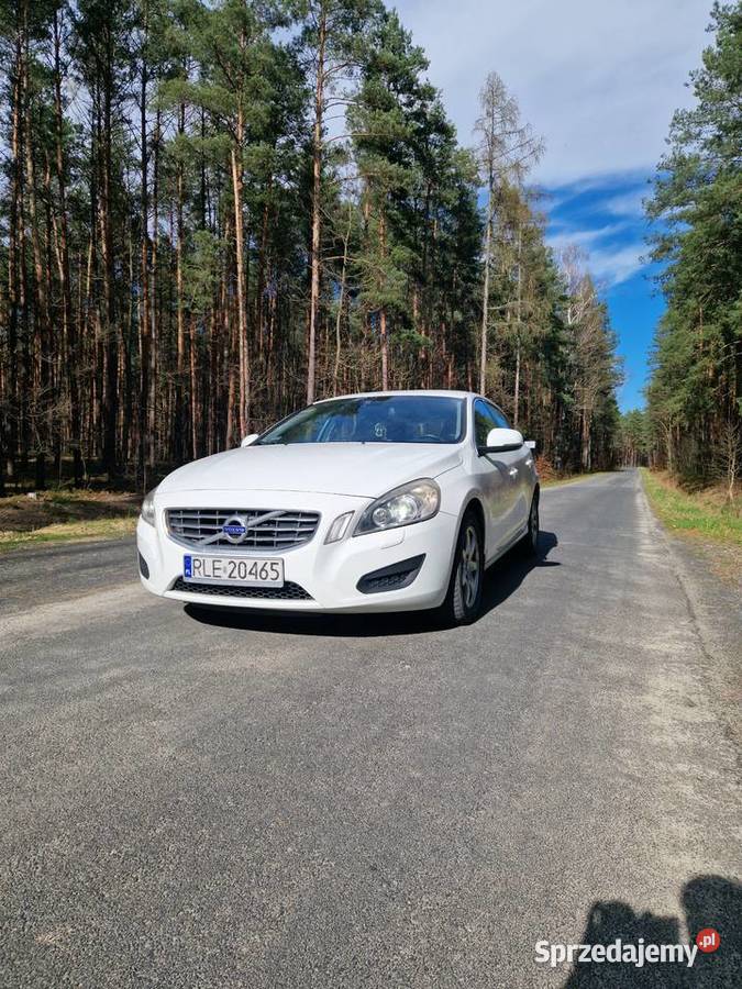 Volvo V60 D5 AWD Rok produkcji 2011 Grodzisko Górne