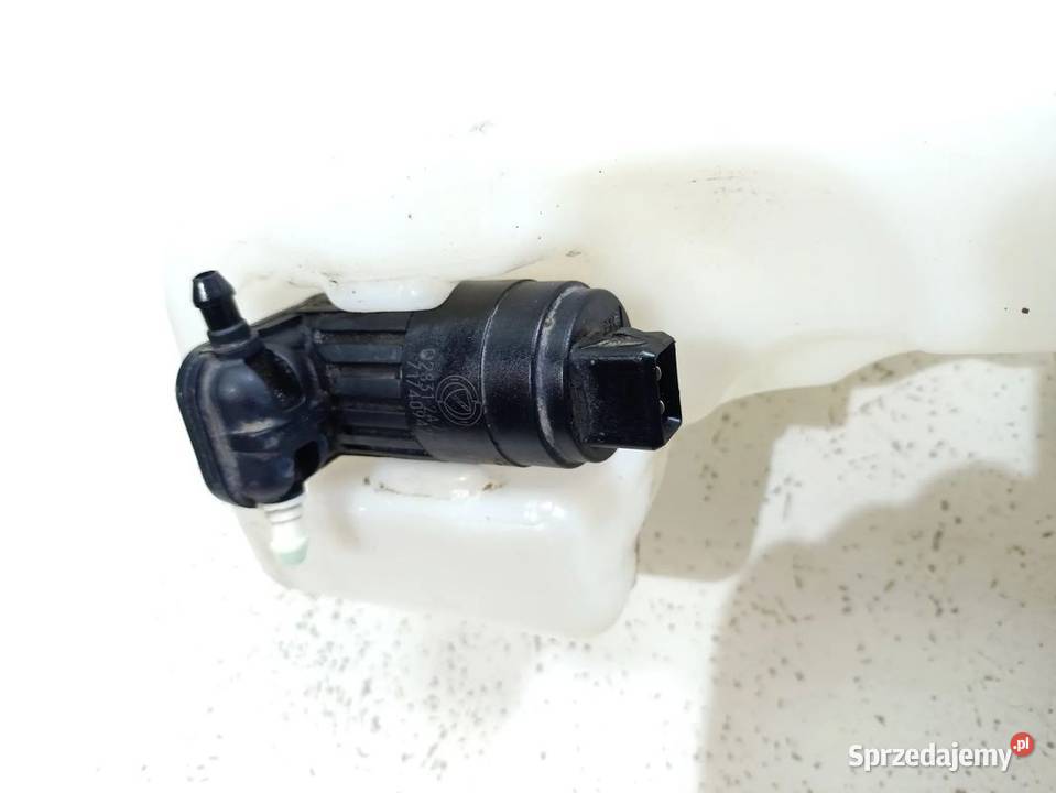 LANCIA YPSILON III 17R LIFT ZBIORNIK POMPKA