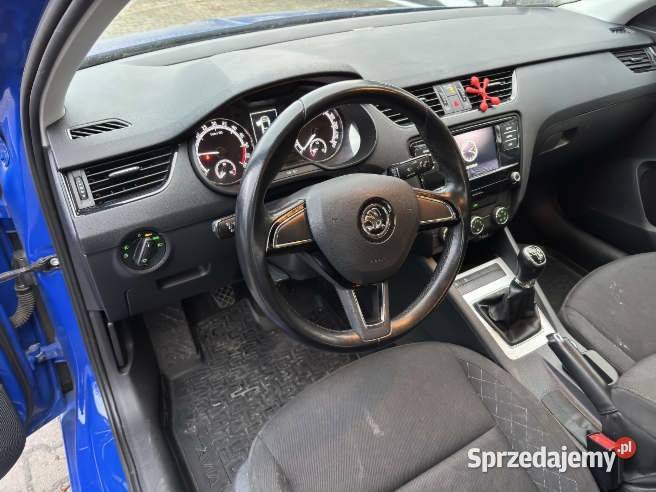 SKODA OCTAVIA 2019 159800 ccm 115