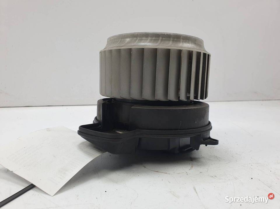 WENTYLATOR KABINOWY AUDI A6 C7 4H1820021B Lipno