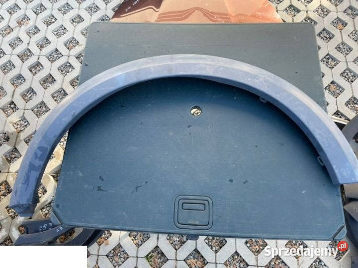 Land rover L319 listwa błotnika prawy przód Kozubszczyzna