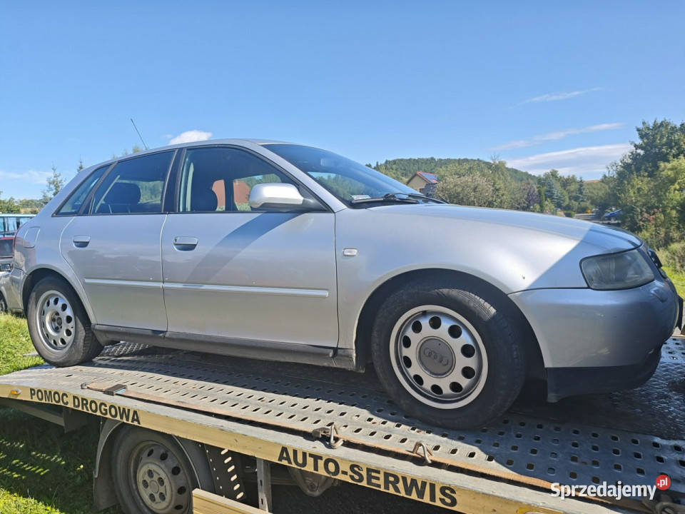 Audi A3 Audi a3 18 turbo 5 drzwi 8L 19962003 Rząśnik