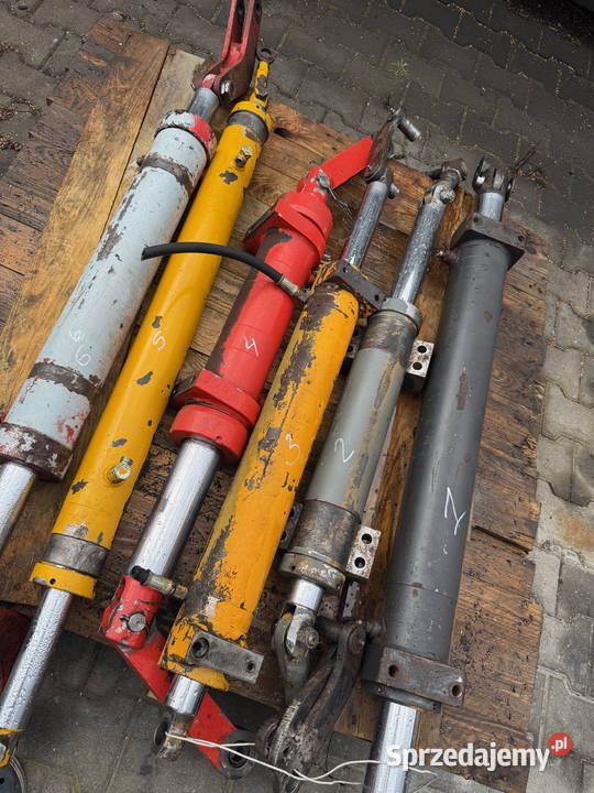 siłownik przelotowy duża maszyna siłownik Działoszyn sprzedam