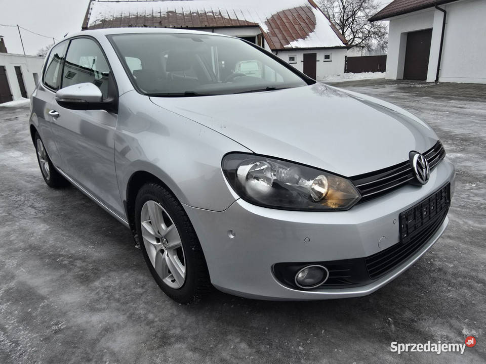 Volkswagen Golf 14Turbo Benz srebrny Kutno