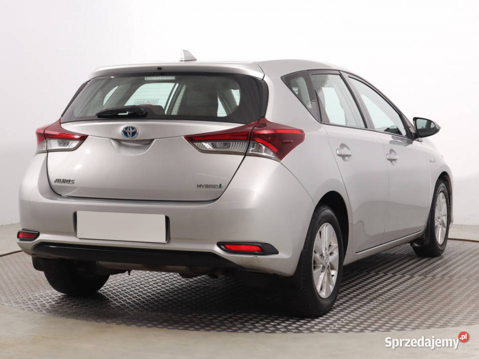 Toyota Auris Hybrid radio