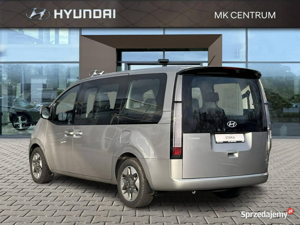Hyundai Staria STARIA HEV 9os 16 TGDI 215 6AT Zarejestrowany w Polsce Hyundai