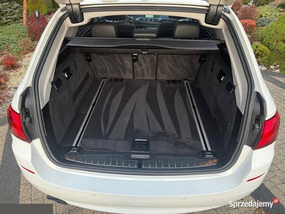 BMW Seria 5 520d Touring Luxury Line 184 2011r