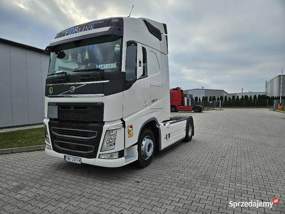 Ciągnik Siodłowy Volvo FH4 127773 500 2017r Września