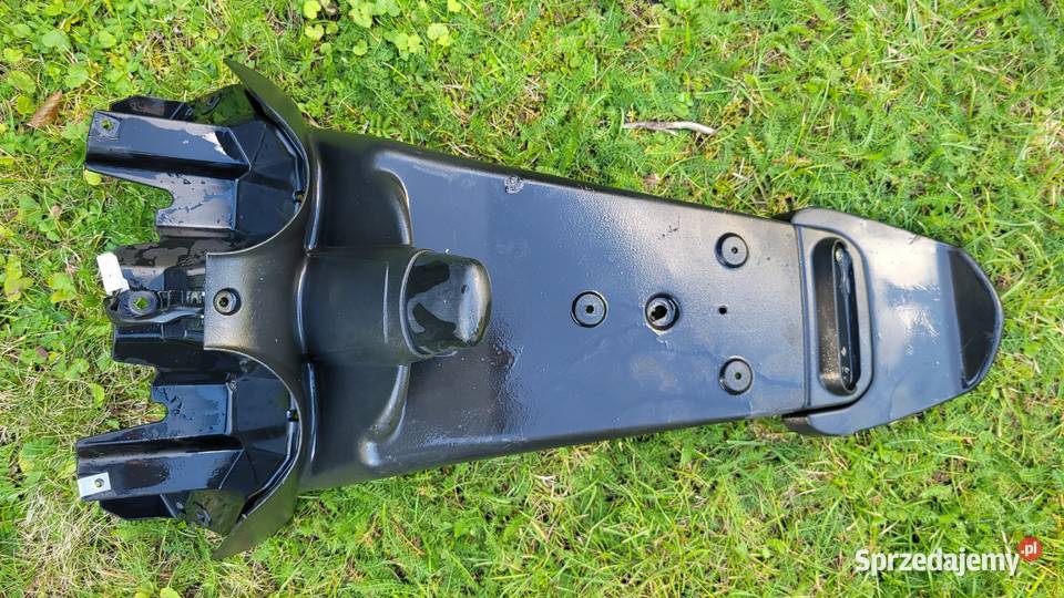 PIAGGIO CARNABY blotnik tylni tyl Piła