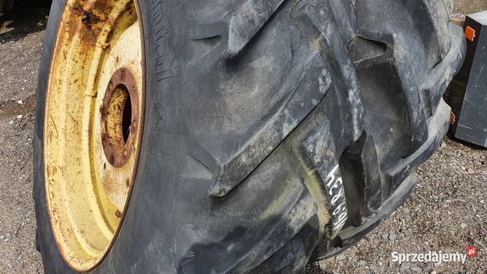 John Deere 2130 tylny most zwolnica silnik kola Przedecz sprzedam