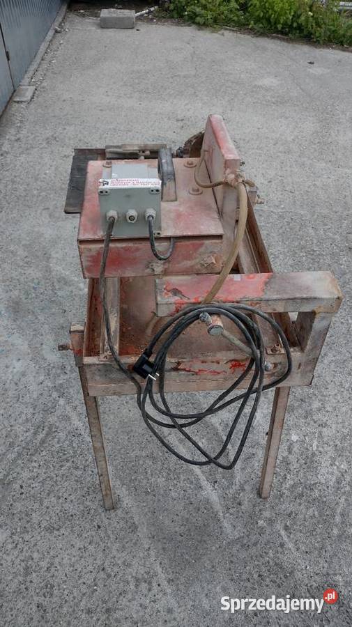 Sprzedam maszynę do cięcia płytek Staszów