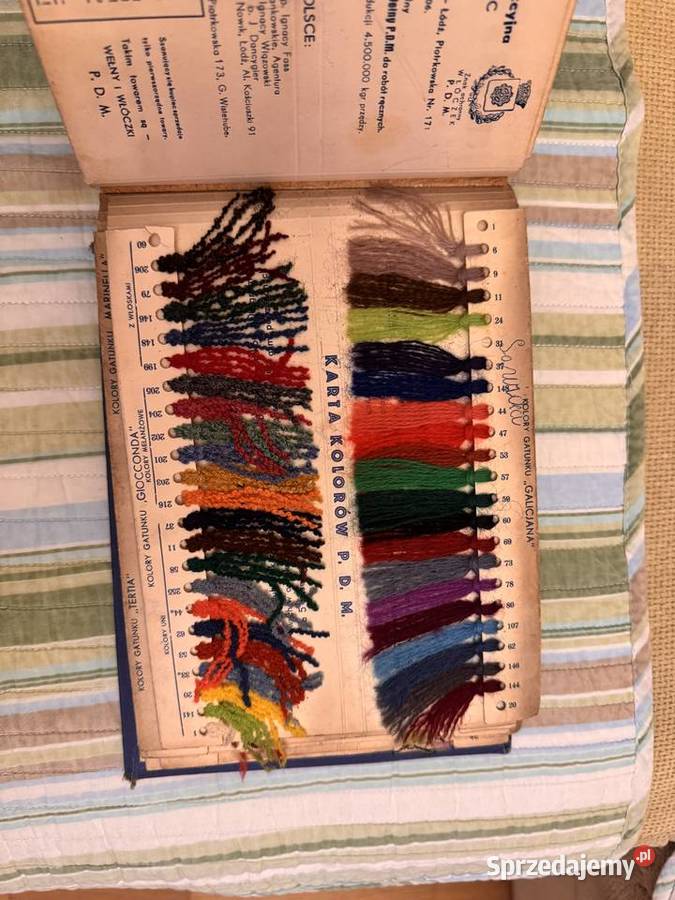 139 WZORNIK WEŁEN I WŁÓCZEK UNION TEXTILE LATA Łódź