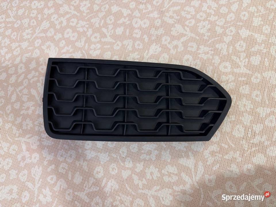 BMW F22 F23 kratka wlot powietrza 8061875 Lewa Warszawa sprzedam