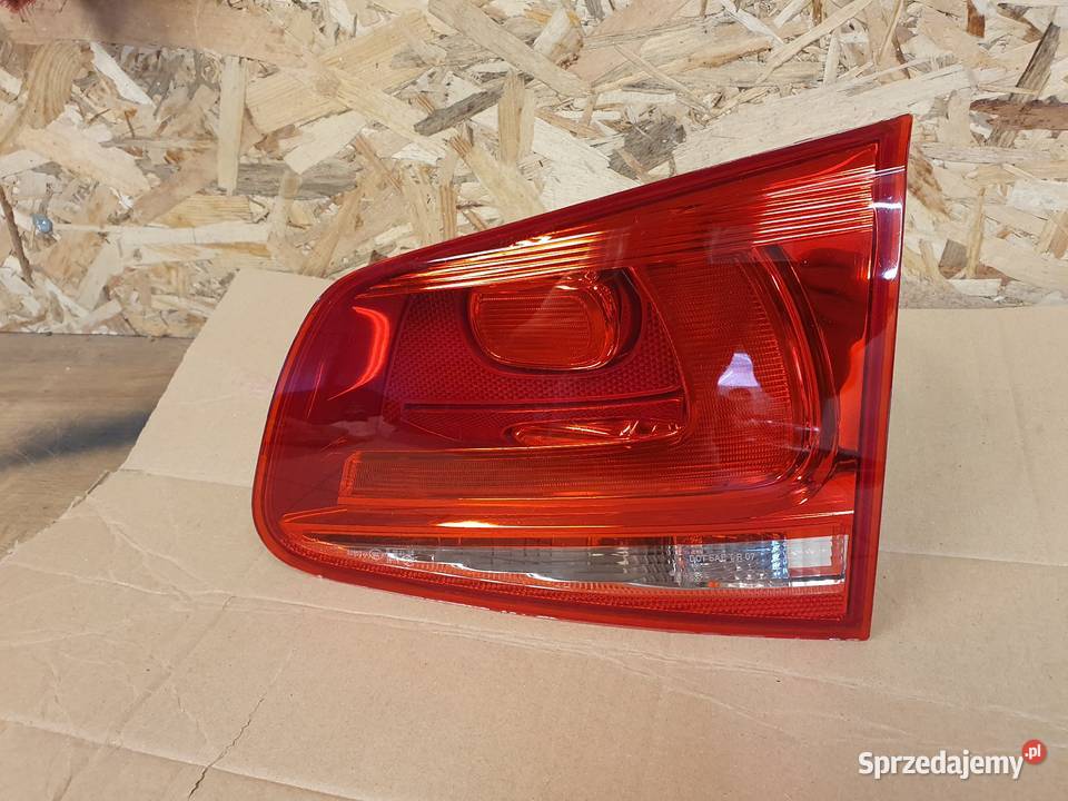 VW TOUAREG 7P6 LAMPA PRAWA TYLNA PRAWY TYŁ Oświetlenie Międzychód
