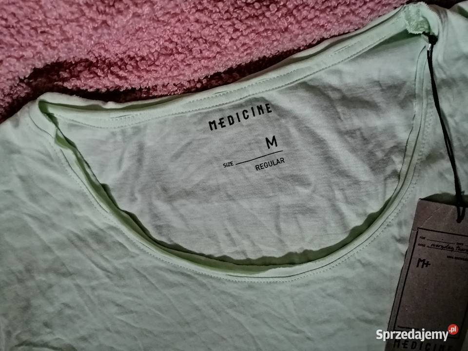 MEDiCiNE NOWA bluzka koszulka tshirt Z surowymi Rozmiar 38(M) Bluzki i koszule Leszno