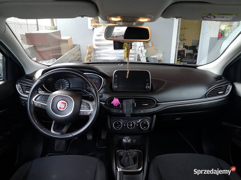 FIAT TIPO HTB 14 TJET LOUNGE Bielsko-Biała sprzedam