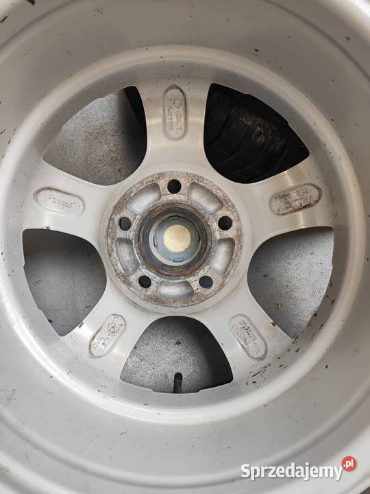 Koła zimowe Aluett 15 65j15H2 opony bridgestone Poskwitów sprzedam
