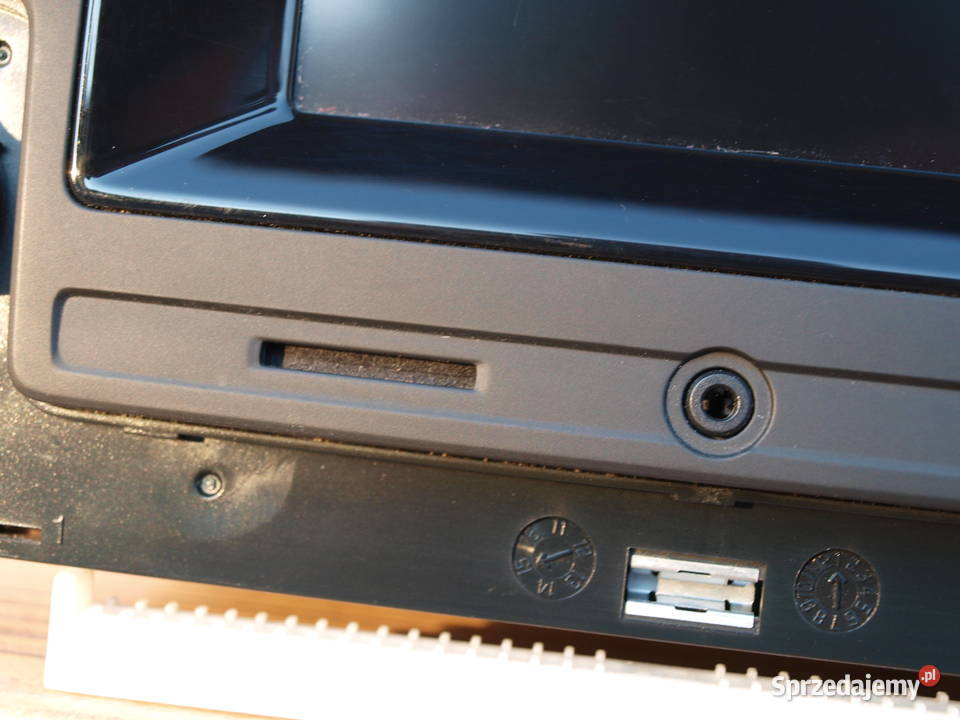 VW Golf 7 Touran Tiguan radio nawigacja Wyposażenie wnętrza Kalisz