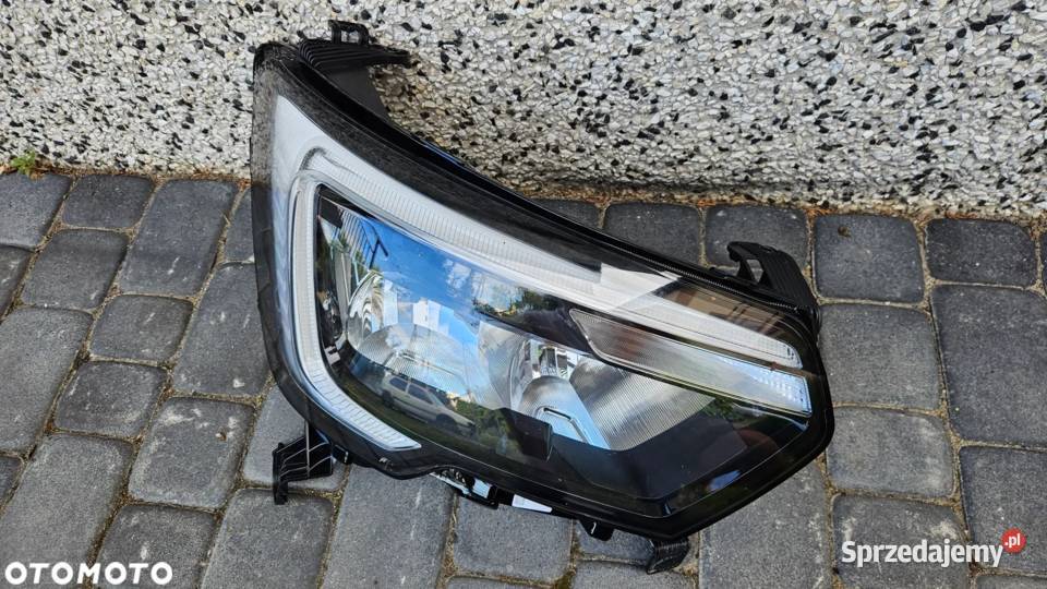 RENAULT MASTER III LIFT 19 LAMPY PRZÓD PRZEDNIE dostawcze Szarów