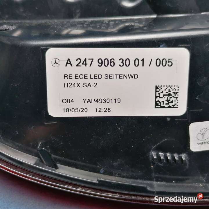 MERCEDES GLA LAMPA TYŁ PRAWY A2479063001 osobowe Lampy tylne Września sprzedam