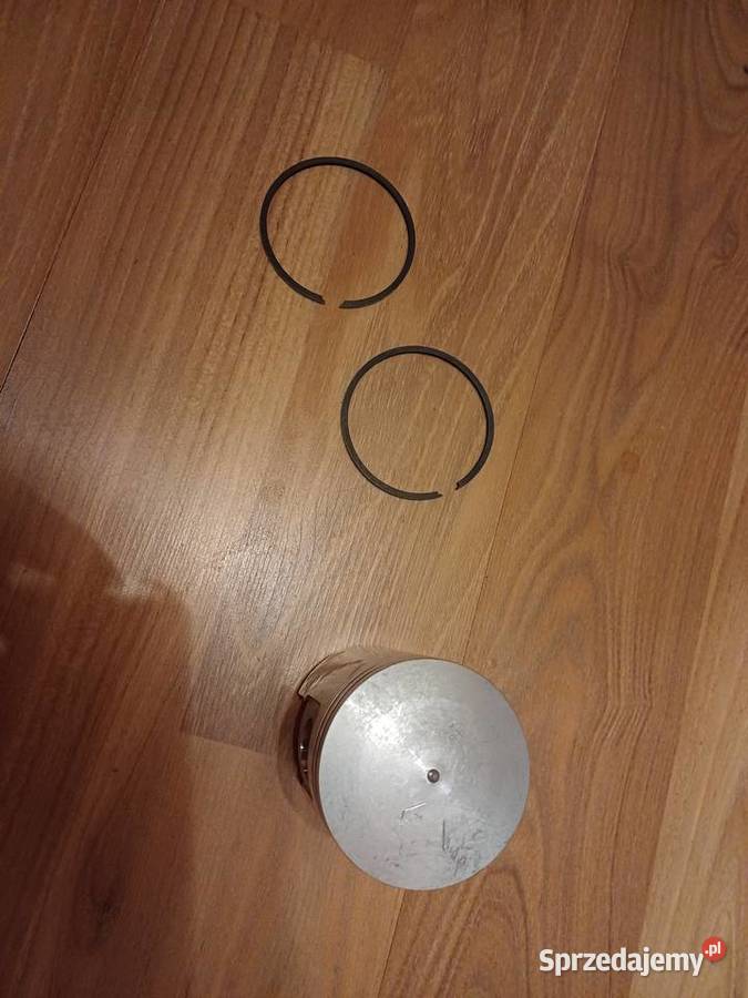 Tłok na 1 szlif wsk 175 shl m17 gazela Świdnica Polska