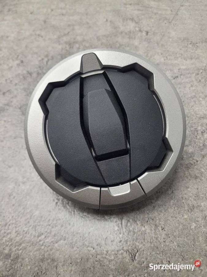 Kawasaki Z900 Z 900 2025 wlew paliwa korek