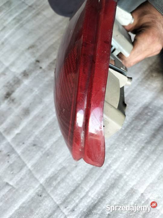 CORSA B LAMPA TYŁ PRAWA osobowe Kamień-Kolonia