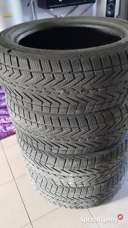 Opony zimowe Vredestein Wintrac 21555 R17 5mm 4 17cale Łańcut