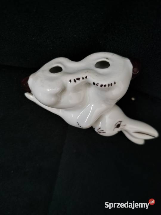 Figurka zające Ćmielów Chodzieżywawel zachodniopomorskie Choszczno