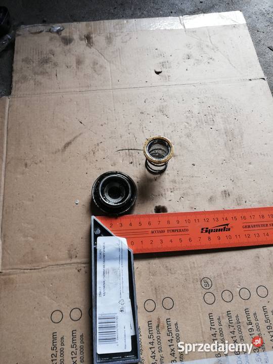 Korek spustowy oleju Yamaha Majesty 125 Madison Grudziądz sprzedam