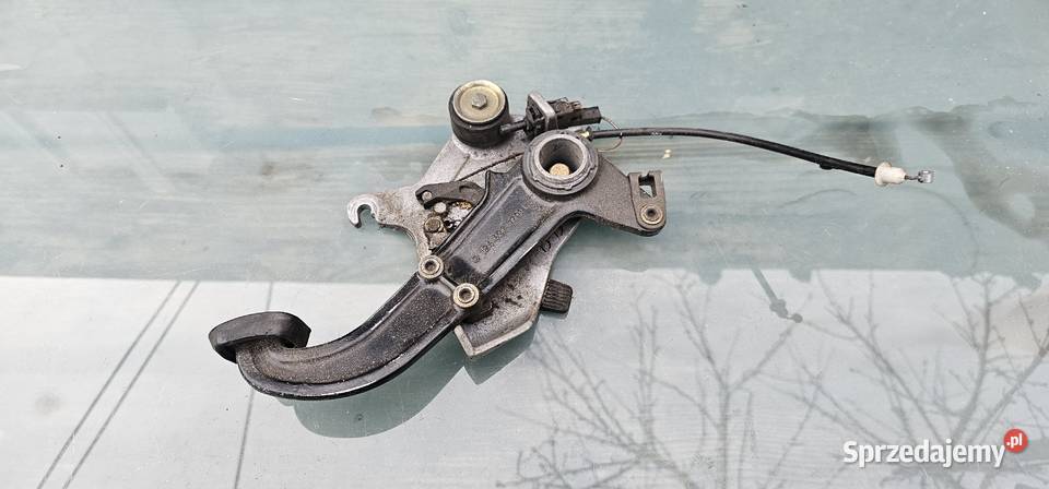 Pedał hamulca recznego mercedes w124 1244270701 Zbąszyń