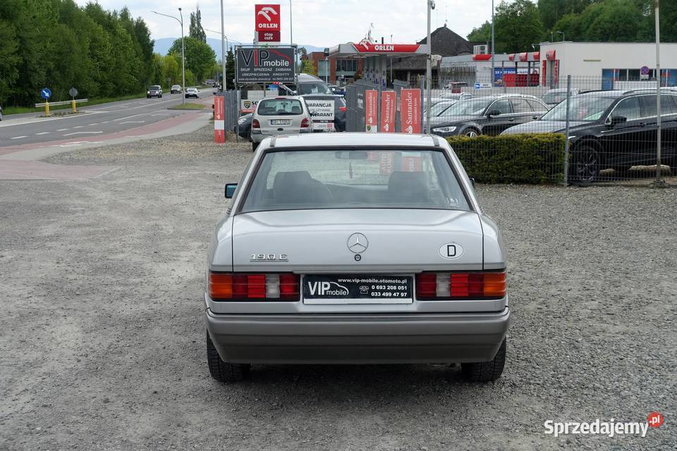 MERCEDES 190E 118 AUTOMAT ŁADNY srebrny Buczkowice