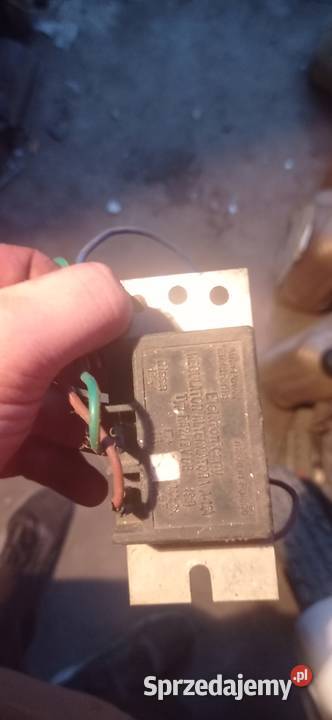 Regulator napięcia fiat 126p 125p