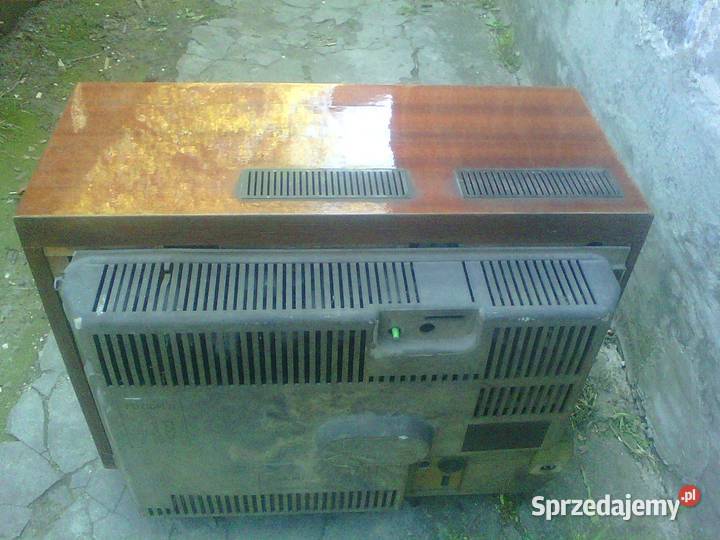 stary telewizor lampowy