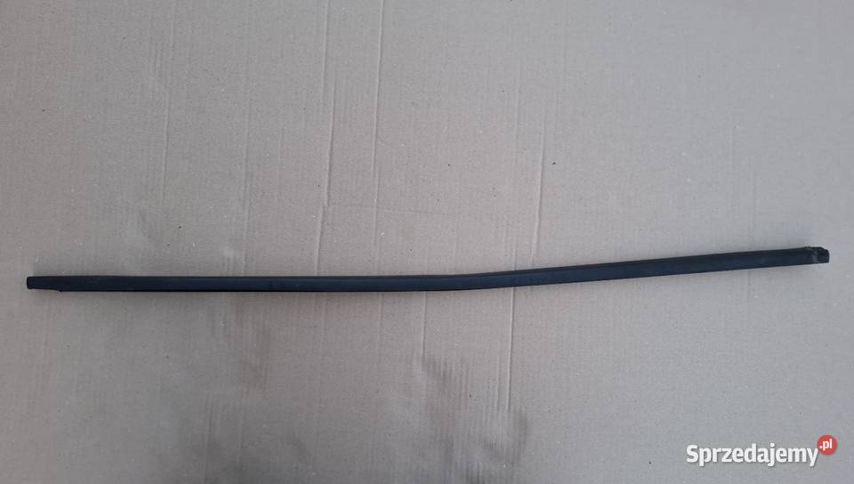 Uszczelka listwa zgarniająca szyby drzwi prawy małopolskie Przyborów