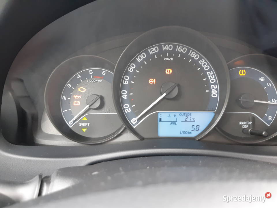 Toyota Auris II Kombi 14 D4D 2018 pomorskie Gdańsk