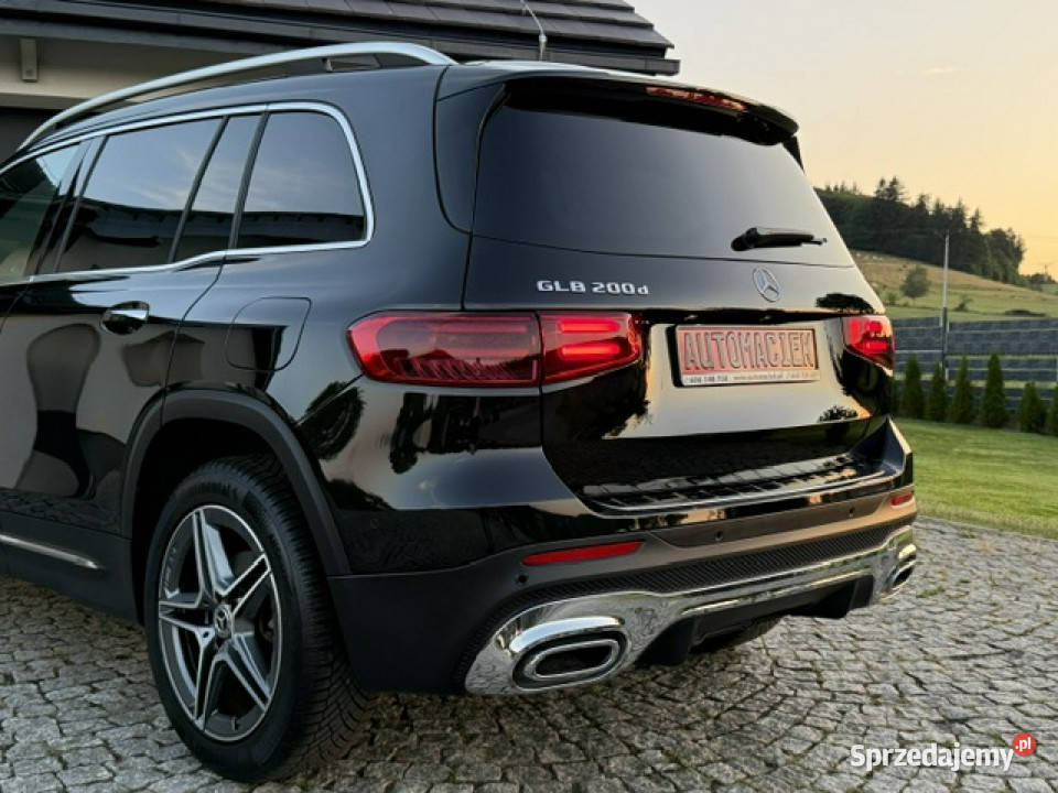 Mercedes GLB AMG MULTIBEAM OŚWIETLENIE AMBIENT