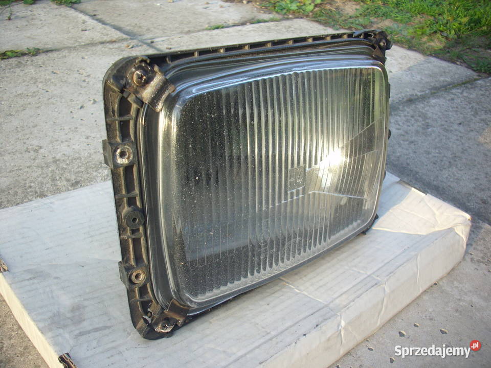 Reflektor lampa HELA lewa przód MERCEDES T1 Kielce