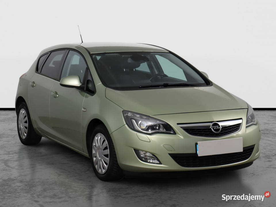 Opel Astra 14 T Zabrze