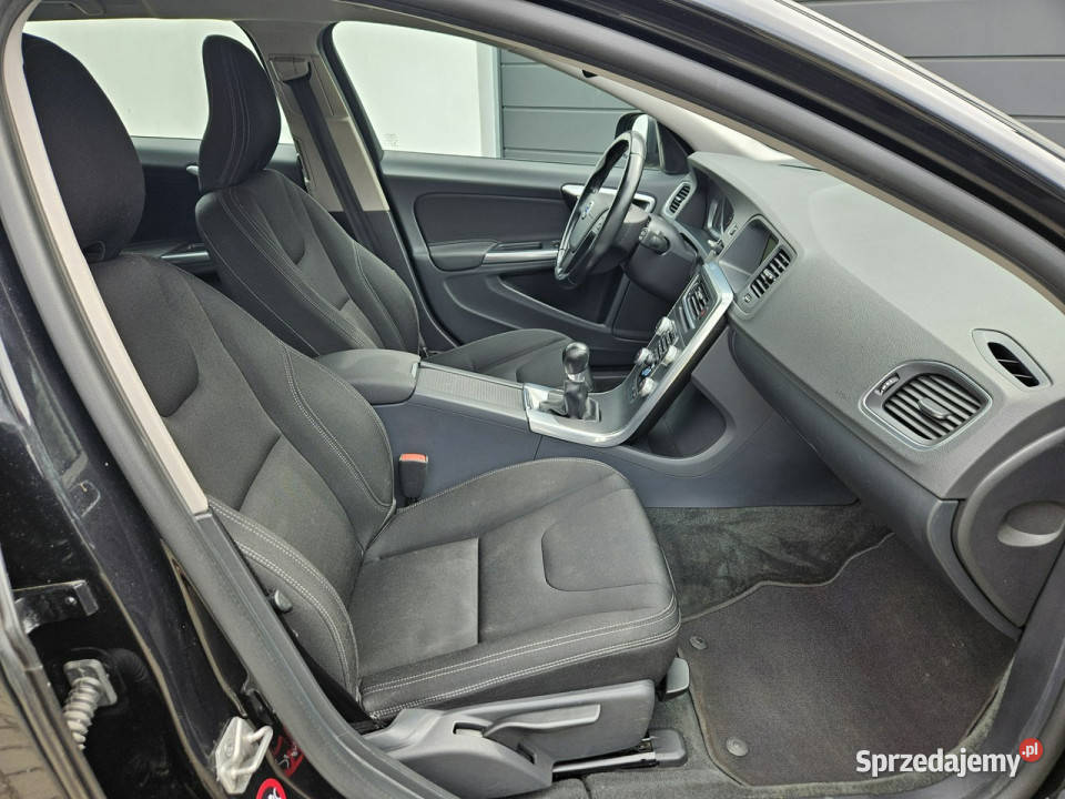 Volvo V60 D2 16 115 manual BEZWYPADEK zadbany