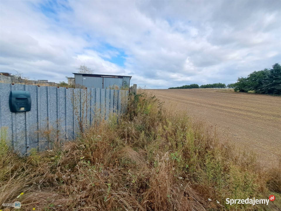 sprzedaży domu 57m2 Ożarów Rok budowy 1955 świętokrzyskie