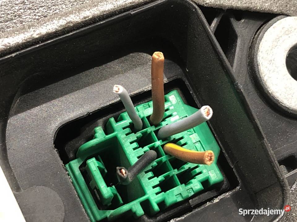 ZAMEK DRZWI PRAWY TYŁ OPEL ASTRA K Hatchback podkarpackie