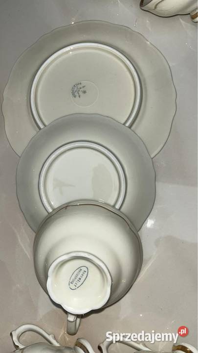Serwis na 9 osób Hackefors Szwecja Ręcznie Porcelana i szkło Gdańsk